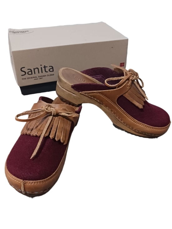 Sanita Shoes - Sanita Karina Wool Felt Leather Wood Danish Clog Wine Red Sundance